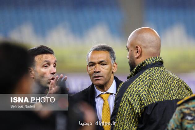 مورایس در سپاهان می ماند؟