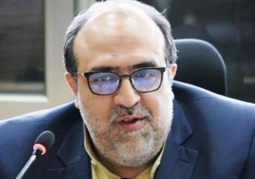 از تاج بابت شعار هواداران عذرخواهی کردم