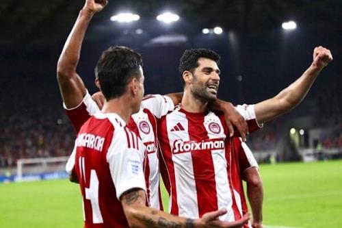 آمار فوق العاده طارمی در سوپرلیگ یونان 5 شوت و 3 گل زده