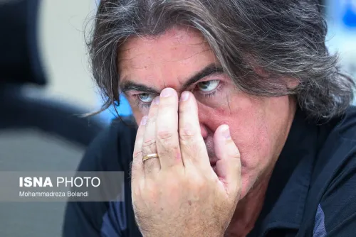 استقلال مثل قهرمان رقابت نمی کند