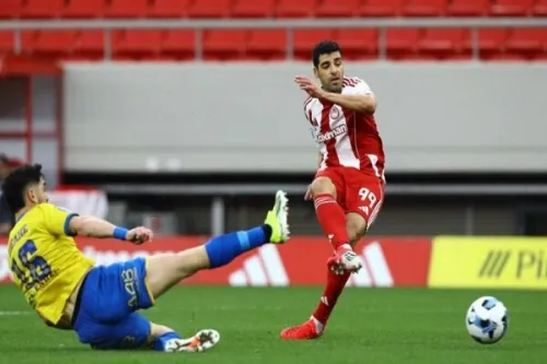 پایان طلسم ۵ ماهه المپیاکوس با گل نزدن مهدی طارمی!