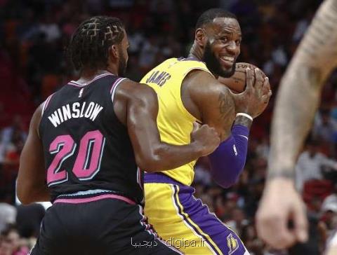 درخشش پادشاه لبرون مقابل تیم سابقش در NBA